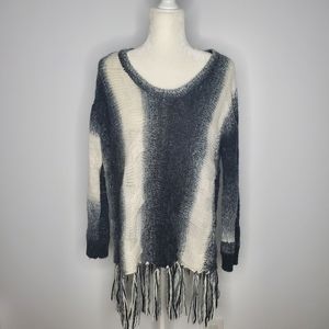 Elon - Ombre Fringe Sweater